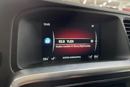 Punainen Volvo S60 2014 kuva 17.