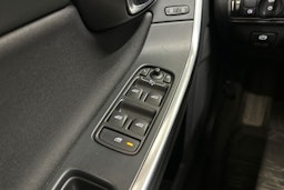 harmaa Volvo S60 2014 kuva 21.