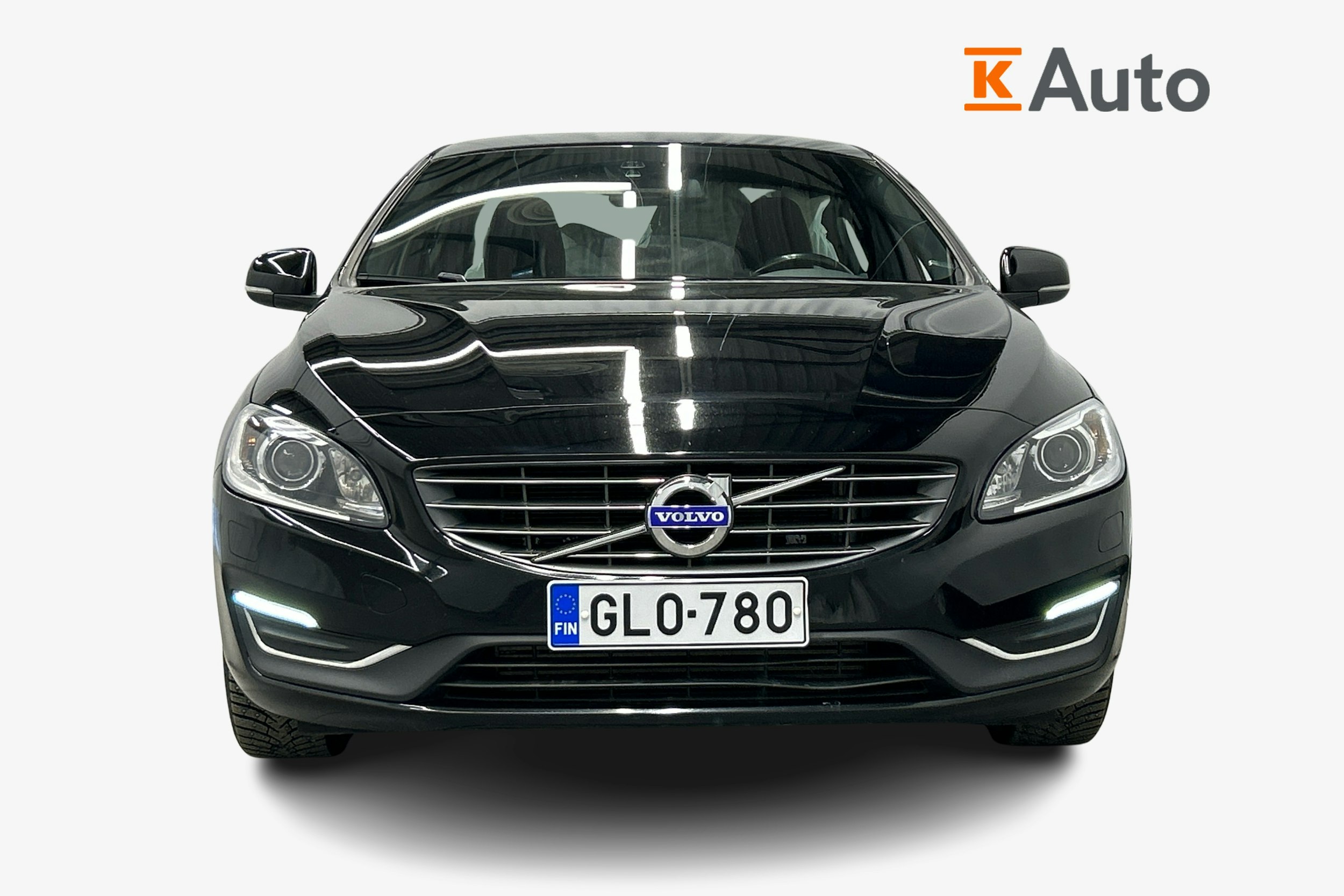 musta Volvo S60 2015 kuva 4.