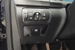 sininen Volvo S60 2016 kuva 15.