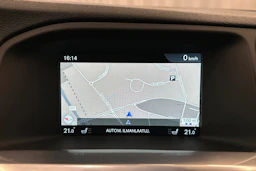 valkoinen Volvo S60 2016 kuva 21.
