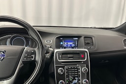musta Volvo S60 2017 kuva 20.