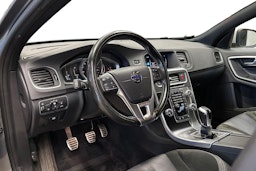 harmaa Volvo S60 2017 kuva 10.