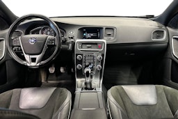 harmaa Volvo S60 2017 kuva 11.
