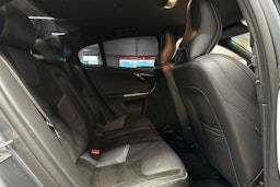harmaa Volvo S60 2017 kuva 15.