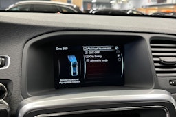 harmaa Volvo S60 2017 kuva 19.
