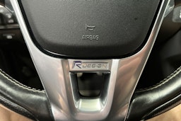 harmaa Volvo S60 2017 kuva 27.