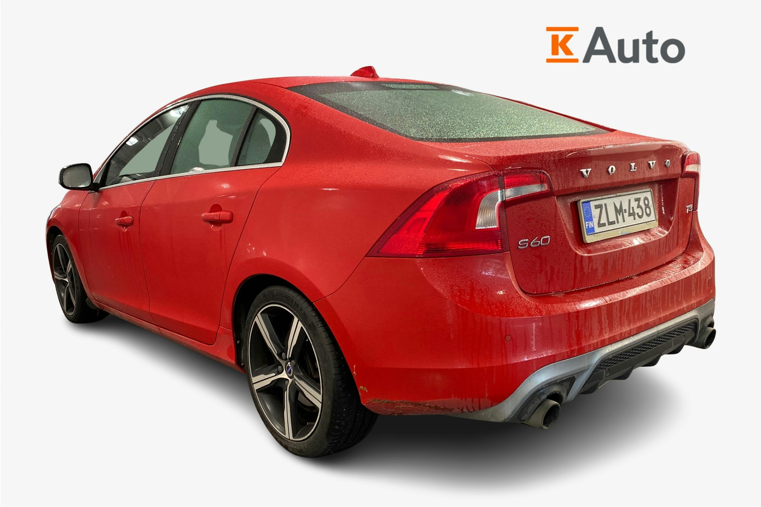 punainen Volvo S60 2017 kuva 2.