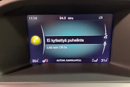 punainen Volvo S60 2017 kuva 20.