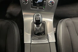 Harmaa Volvo S60 2017 kuva 25.