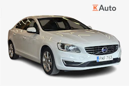 valkoinen Volvo S60 2018 kuva 1.