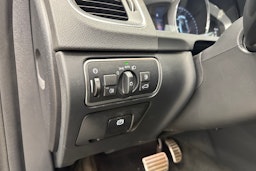 Sininen Volvo S60 2018 kuva 17.