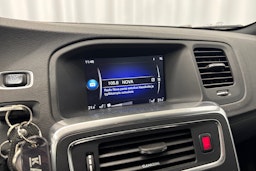 Sininen Volvo S60 2018 kuva 21.