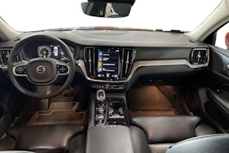 Punainen Volvo S60 2020 kuva 9.