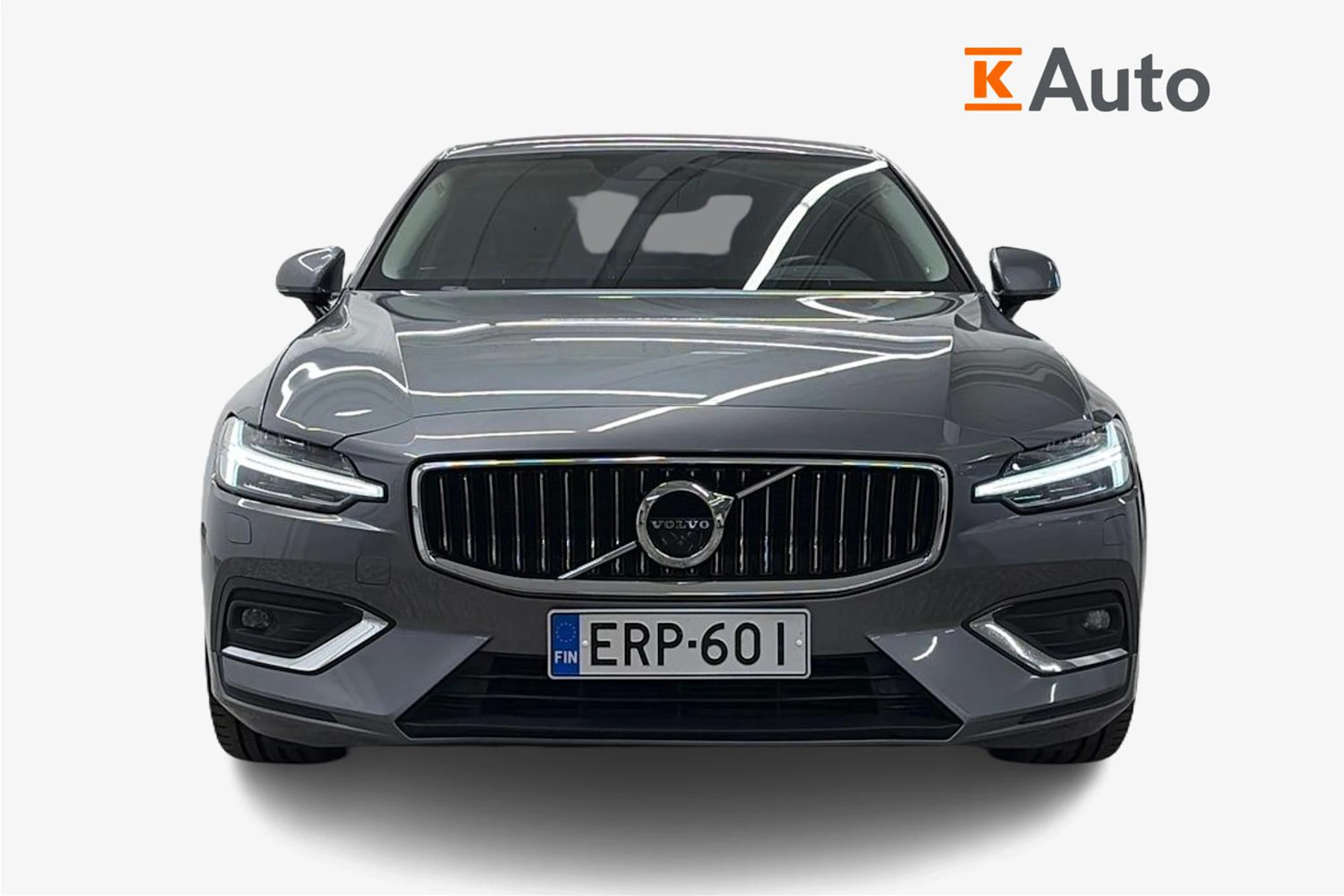 harmaa Volvo S60 2020 kuva 4.