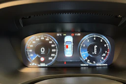 harmaa Volvo S60 2020 kuva 17.