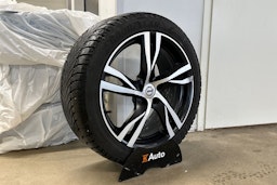valkoinen Volvo S60 2020 kuva 13.