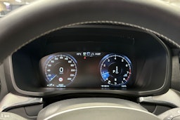 valkoinen Volvo S60 2020 kuva 26.