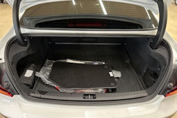 valkoinen Volvo S60 2020 kuva 33.