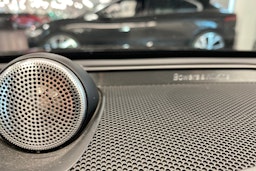 musta Volvo S60 2020 kuva 24.
