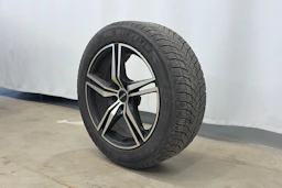 harmaa Volvo S60 2020 kuva 13.