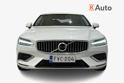 valkoinen Volvo S60 2020 kuva 5.