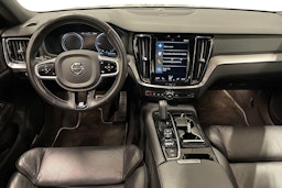 harmaa Volvo S60 2020 kuva 9.