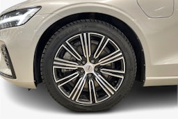 harmaa Volvo S60 2020 kuva 11.