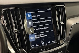 harmaa Volvo S60 2020 kuva 17.