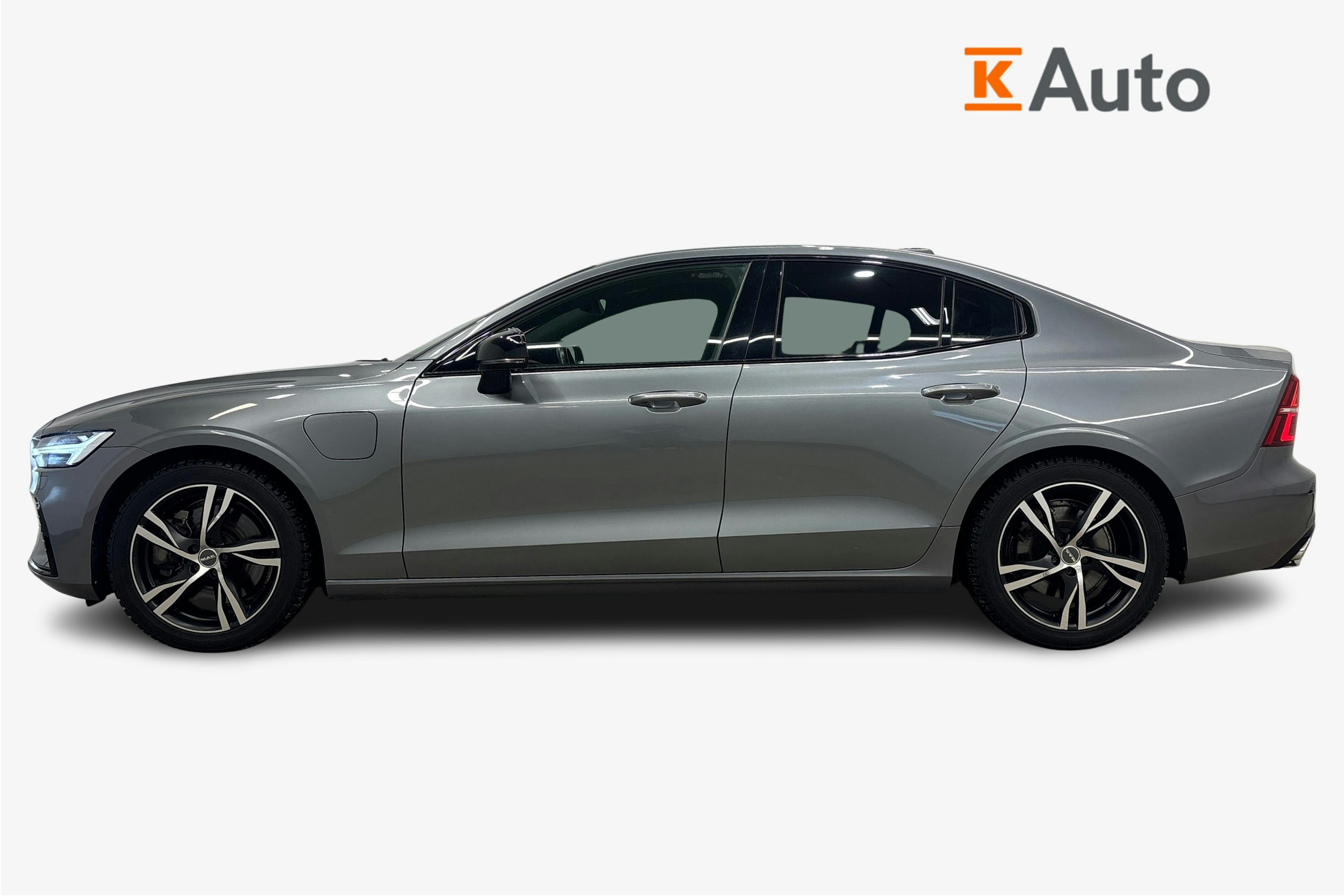 harmaa Volvo S60 2020 kuva 6.