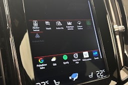 harmaa Volvo S60 2020 kuva 25.