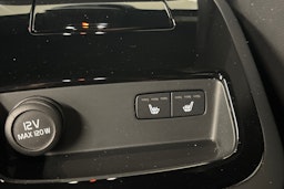 harmaa Volvo S60 2020 kuva 32.