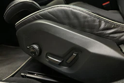 harmaa Volvo S60 2020 kuva 20.