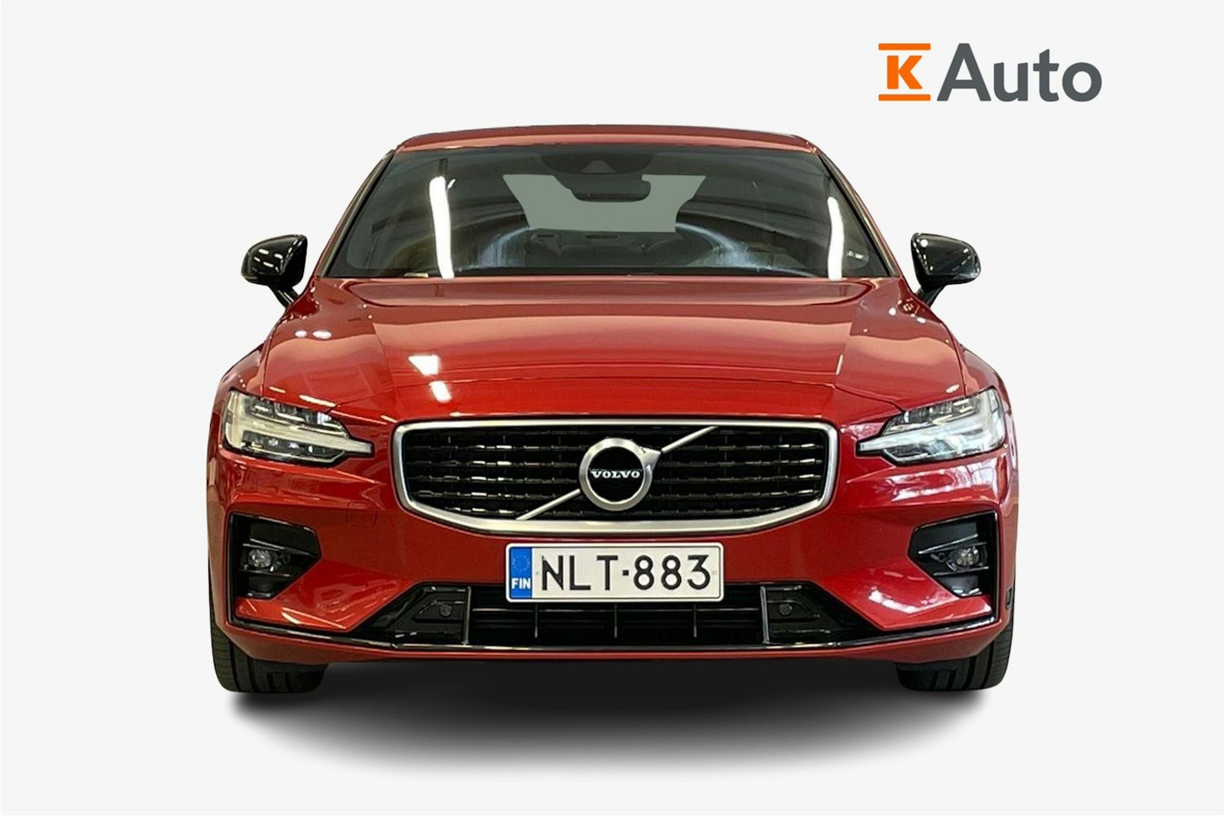 punainen Volvo S60 2020 kuva 4.