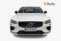 valkoinen Volvo S60 2020 kuva 5.