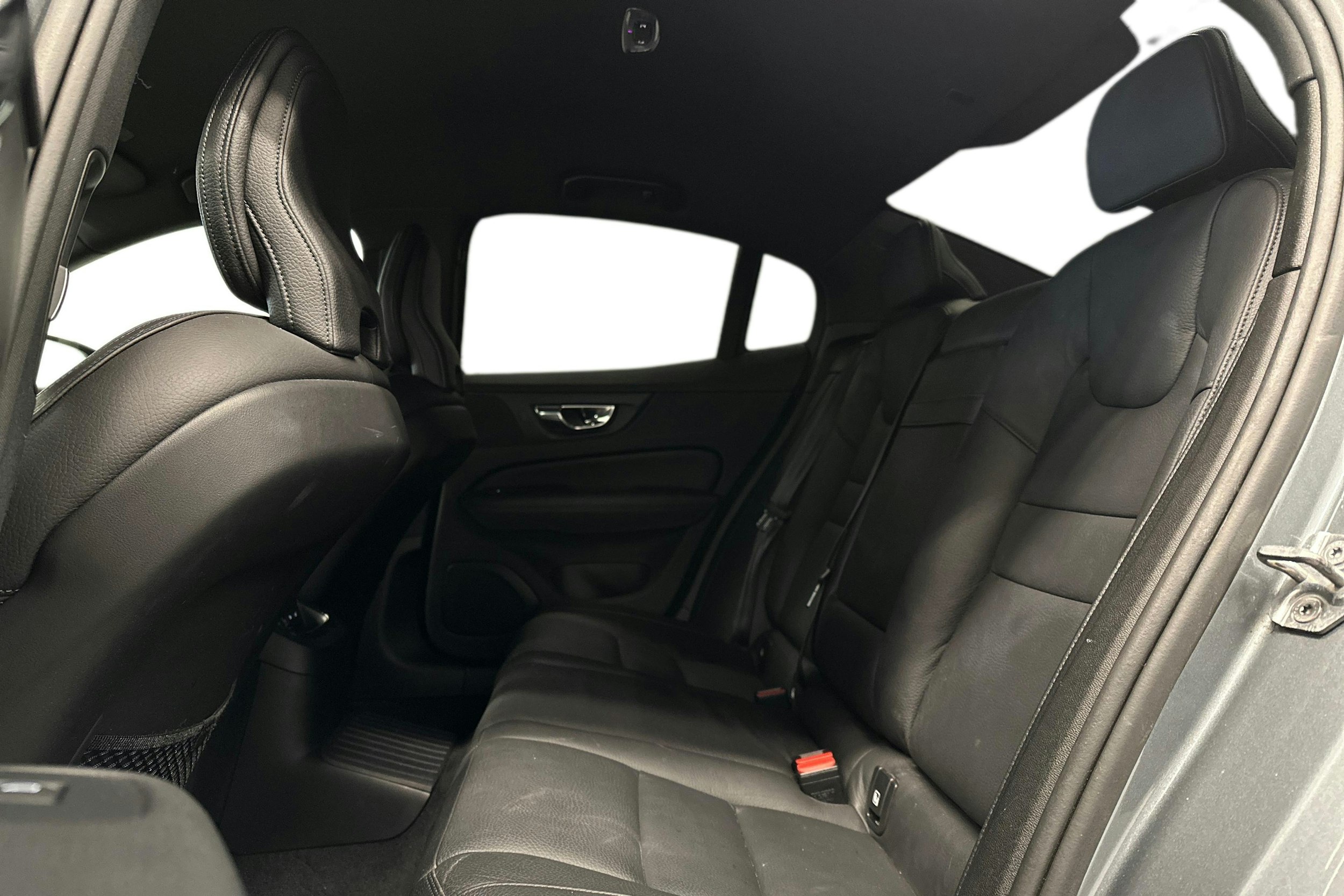 harmaa Volvo S60 2020 kuva 10.