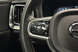 harmaa Volvo S60 2020 kuva 21.