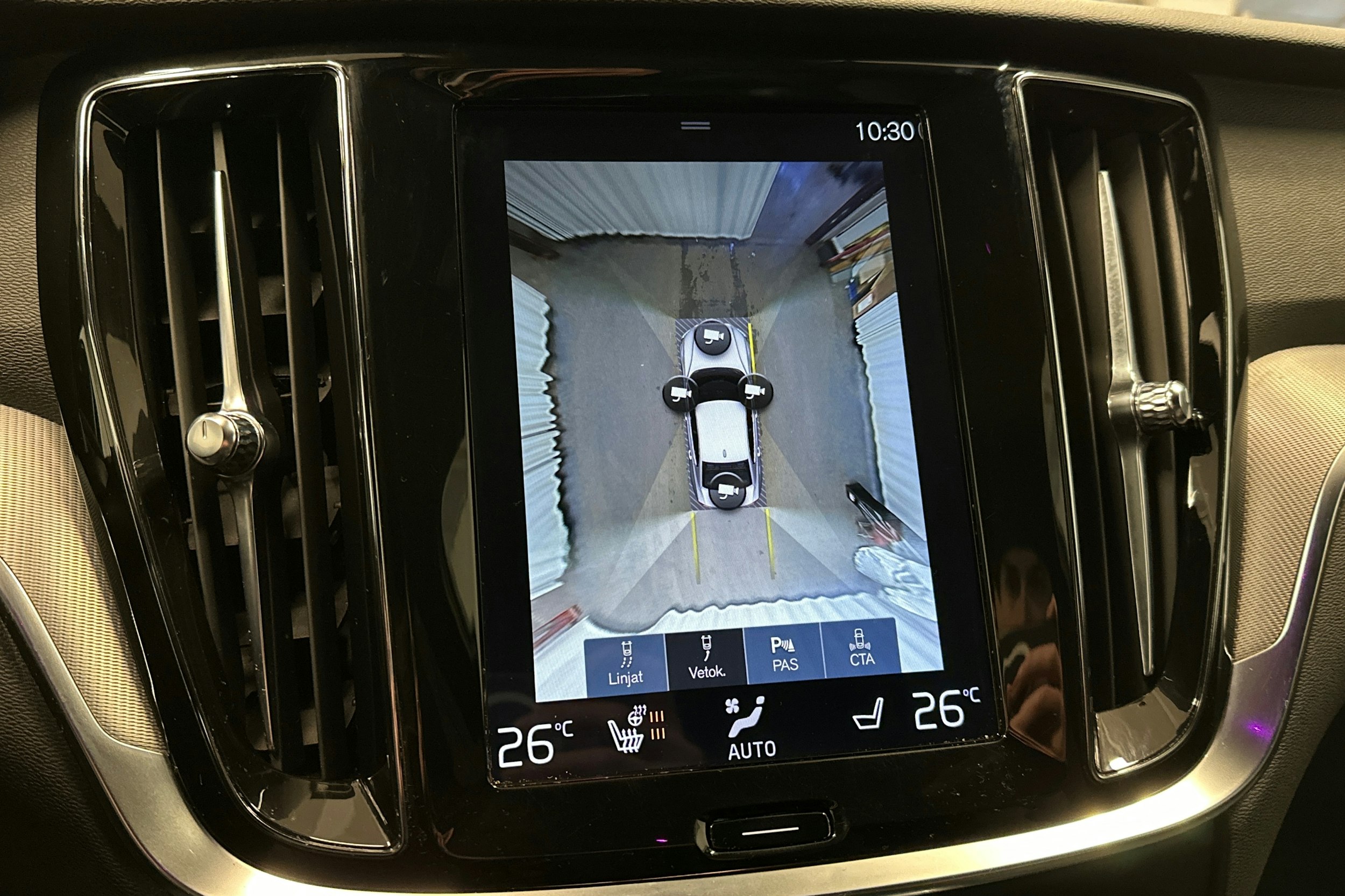 harmaa Volvo S60 2020 kuva 30.