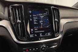 Harmaa Volvo S60 2020 kuva 19.