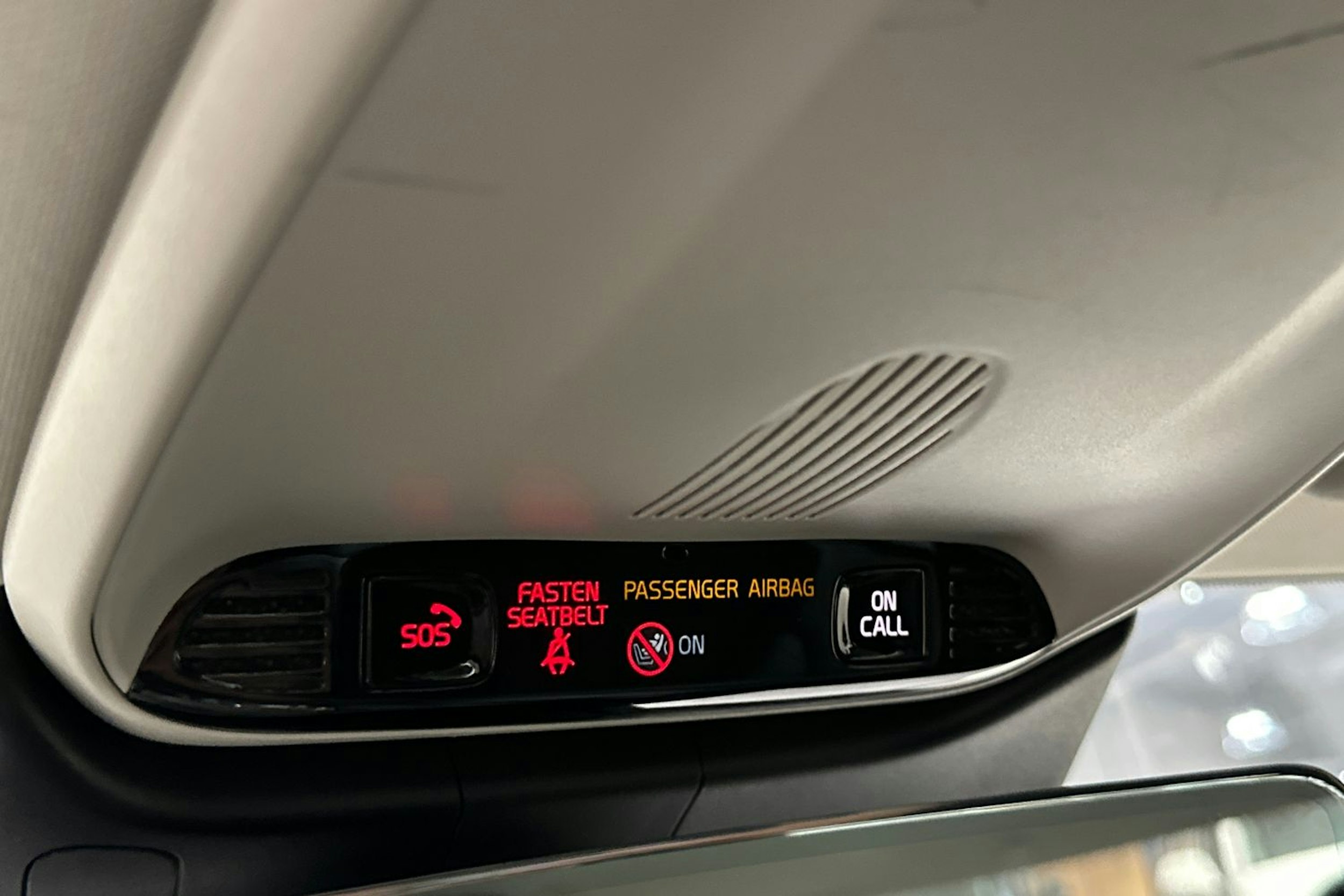 harmaa Volvo S60 2020 kuva 20.