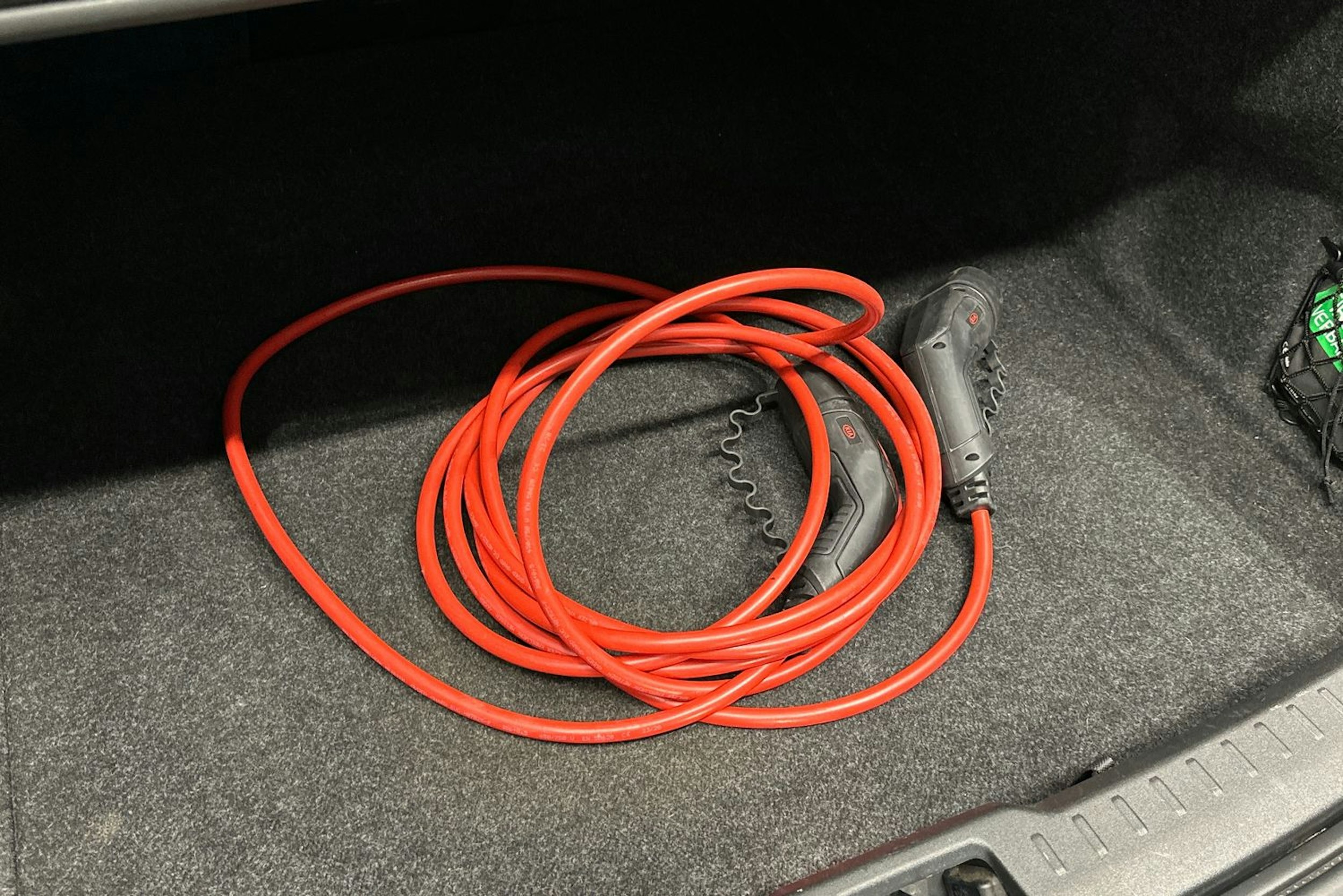 harmaa Volvo S60 2020 kuva 29.