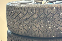 sininen Volvo S60 2021 kuva 15.