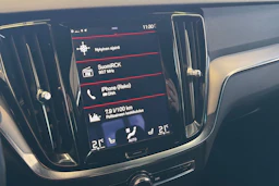 sininen Volvo S60 2021 kuva 31.