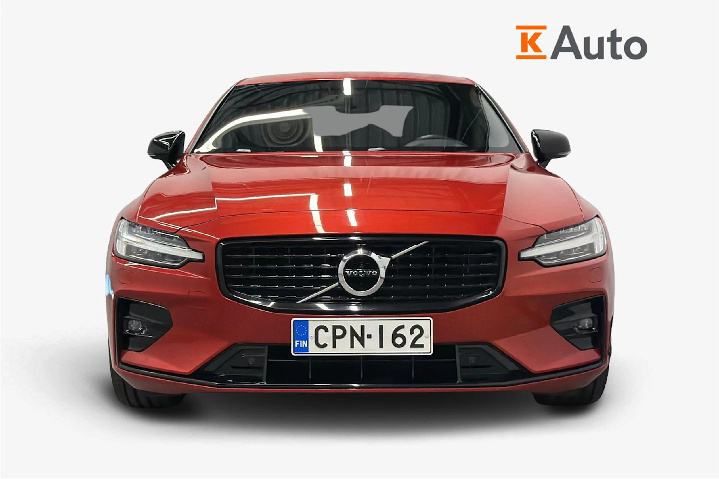 punainen Volvo S60 2021 kuva 5.
