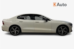 Valkoinen Volvo S60 2021 kuva 5.