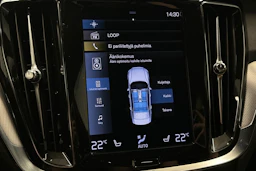 Valkoinen Volvo S60 2021 kuva 25.