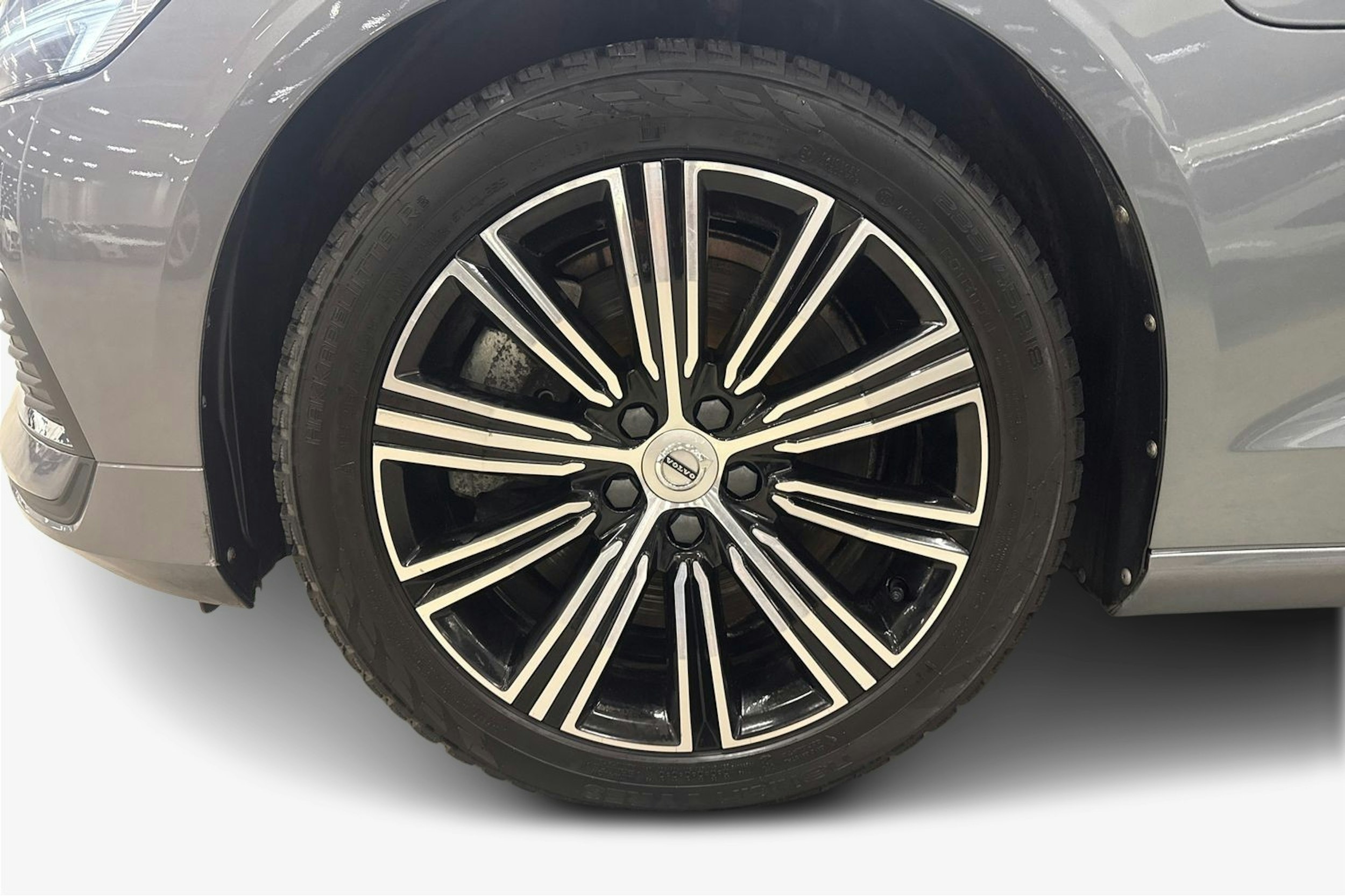 harmaa Volvo S60 2021 kuva 11.
