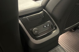 harmaa Volvo S60 2021 kuva 26.