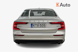 Harmaa Volvo S60 2021 kuva 3.