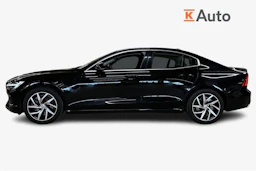 musta Volvo S60 2021 kuva 5.